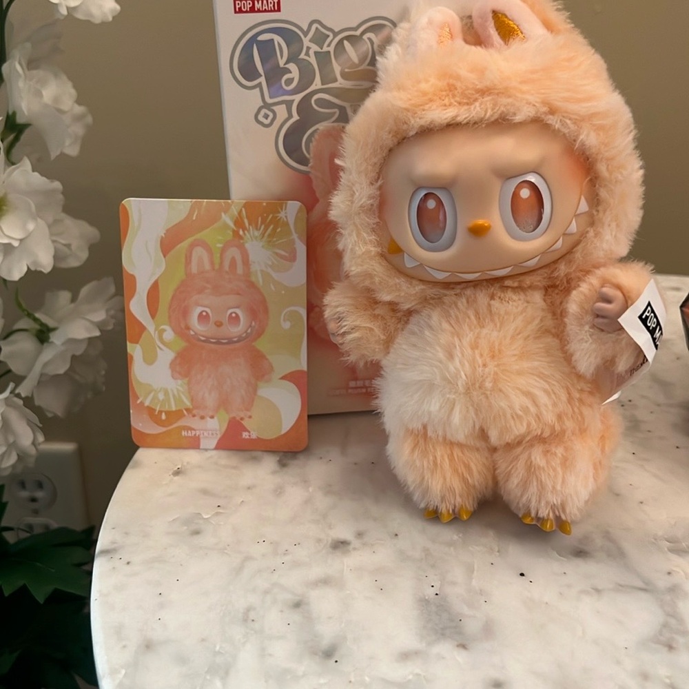 Pop Mart Big Into Energy Plush Toy - Happiness 🧡💛